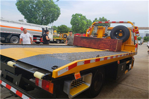 丽泽桥附近拖车电话号码服务